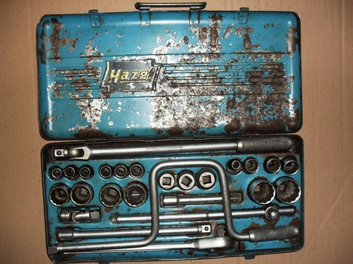 Hazet ratchet socket - &,
