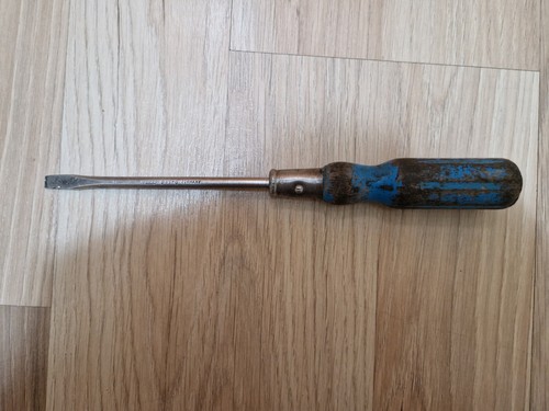 Hazet 811 screwdriver - 811-6, little